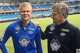 热议U16男足晋级：09三个中锋很幸福，希望终结无缘世少赛