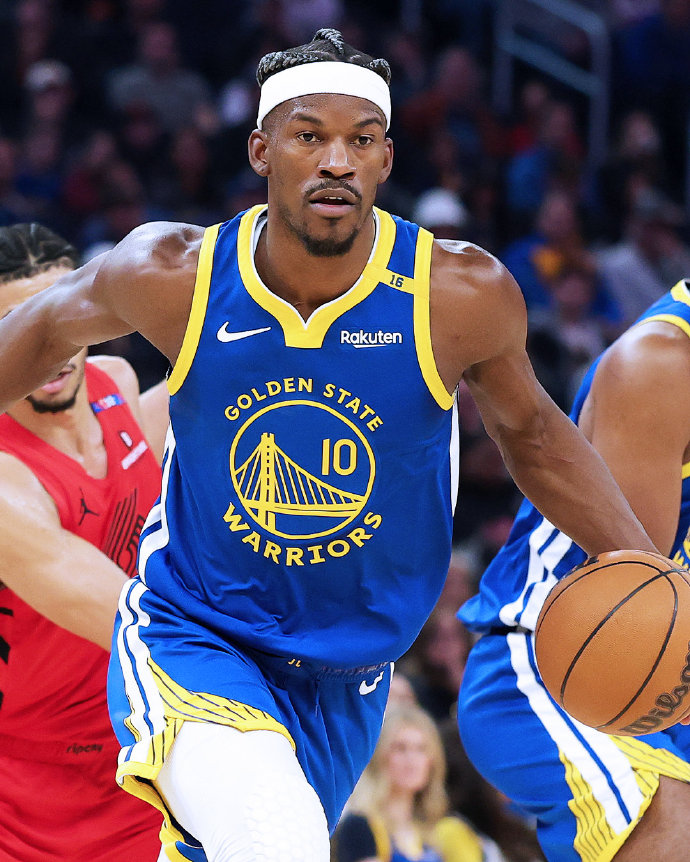 沪媒：波耶特从全北辞职后或重返中国，对执教中超持开放态度（沪媒：波耶特辞去全北主帅后或回归中国，愿考虑执教中超）