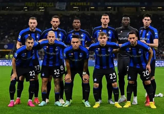 高调冲超！深圳青年人官宣：球队不差钱，已联系4名中超外援（深圳青年人官宣冲超目标：资金充裕，已洽谈4名中超外援）