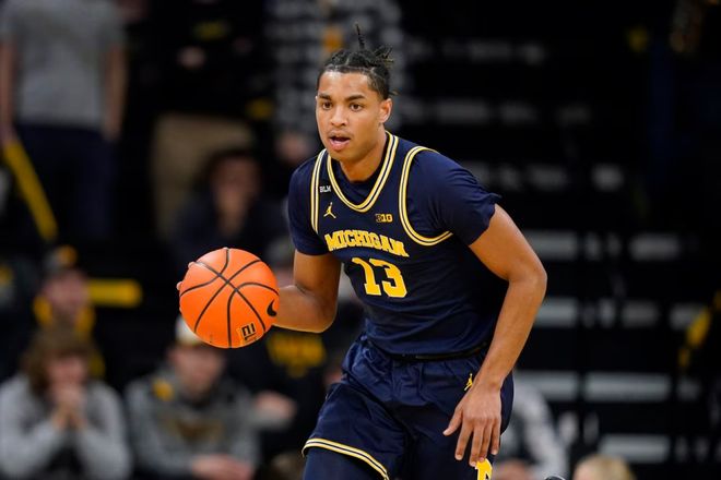 全北现代2-1光州捧杯，大田韩亚、浦项铁人、江原获亚冠资格（全北现代2-1击败光州加冕，大田韩亚、浦项铁人、江原锁定亚冠名额）