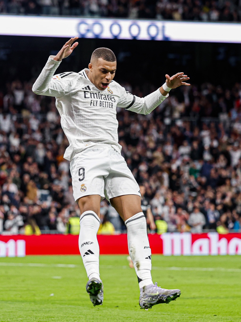 科尔：球员失去首发总是会沮丧，跟库明加交流过了目标一致（科尔：失去首发难免沮丧，已与库明加沟通并达成共识）