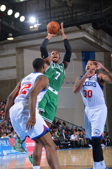 如果出战多特，B席将成为第4位达成欧冠百场的葡萄牙球员（出战多特即达成：B席将成葡萄牙第4位欧冠百场球员）